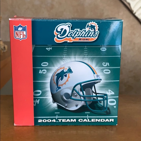 Miami Dolphins 2004 Team Calendar - Picture 1 of 8